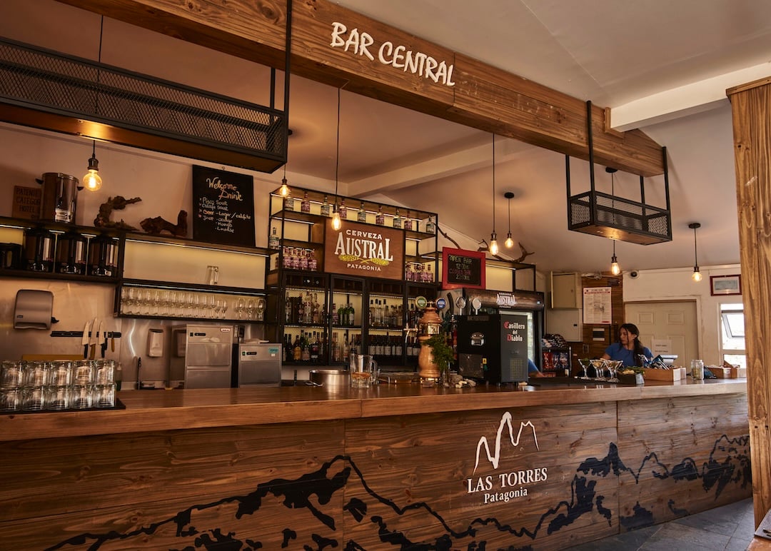 BAR_COMEDOR-CENTRAL_01